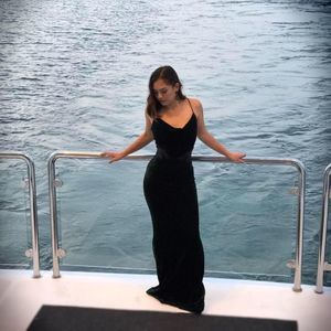 Meet your Posher, Chantal ann